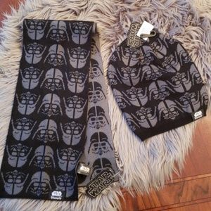Star wars loungefly beanie & scarf set